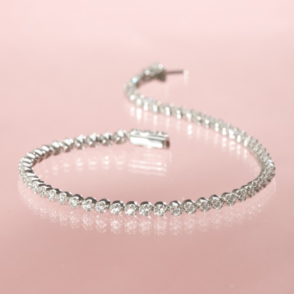 1 ctw. diamond tennis bracelet